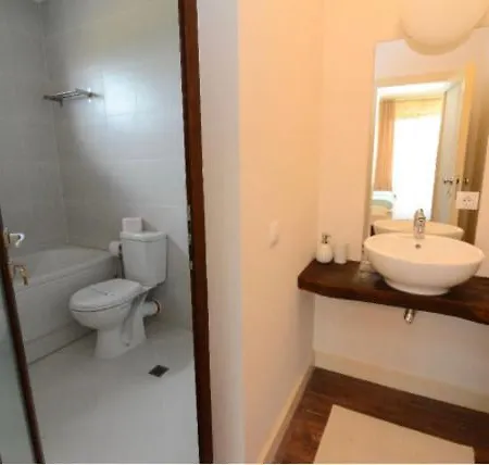 Holiday home Къща За Гости Релакс *